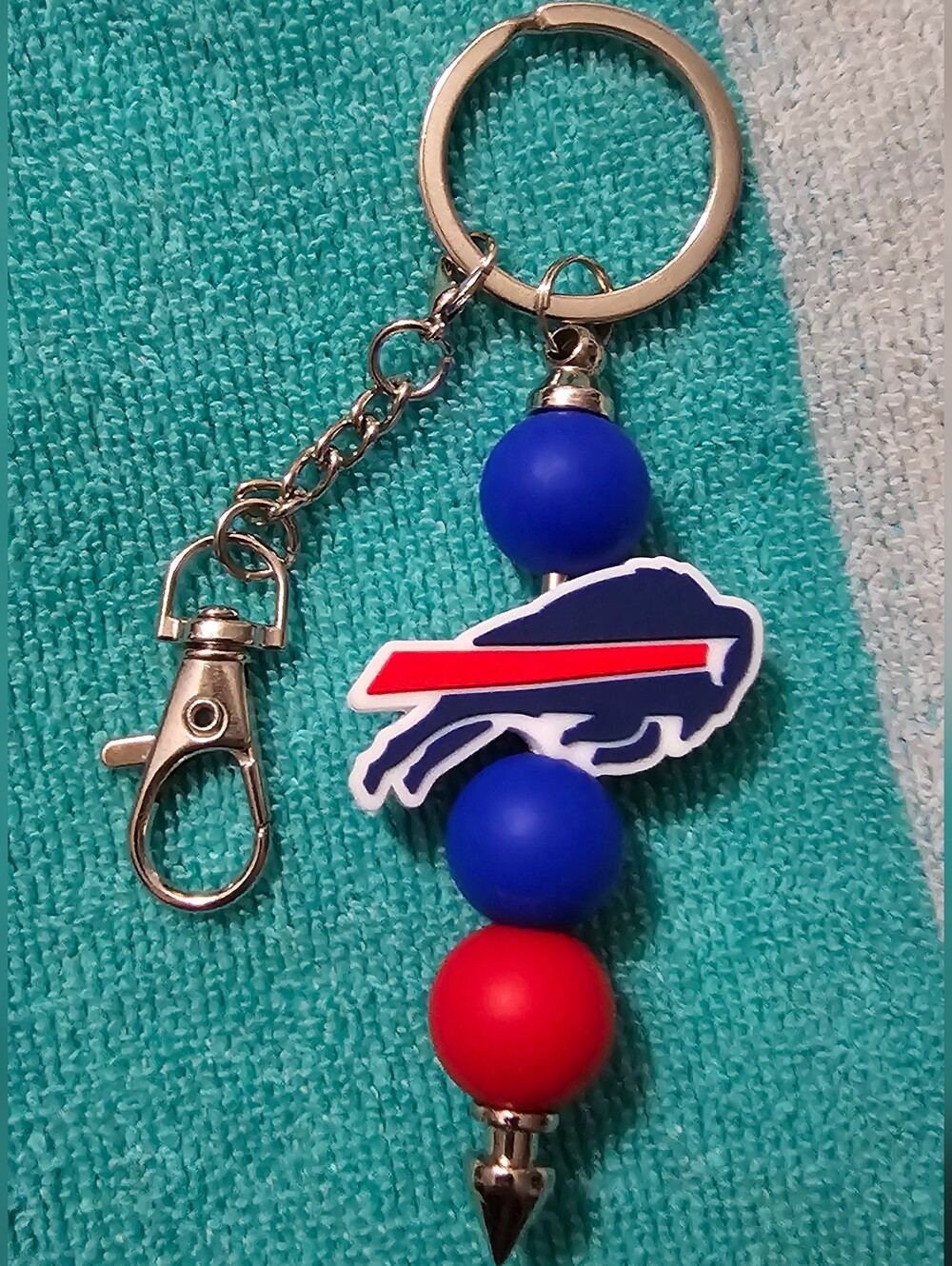 Team Keychain-please read! - Picture 2 of 9